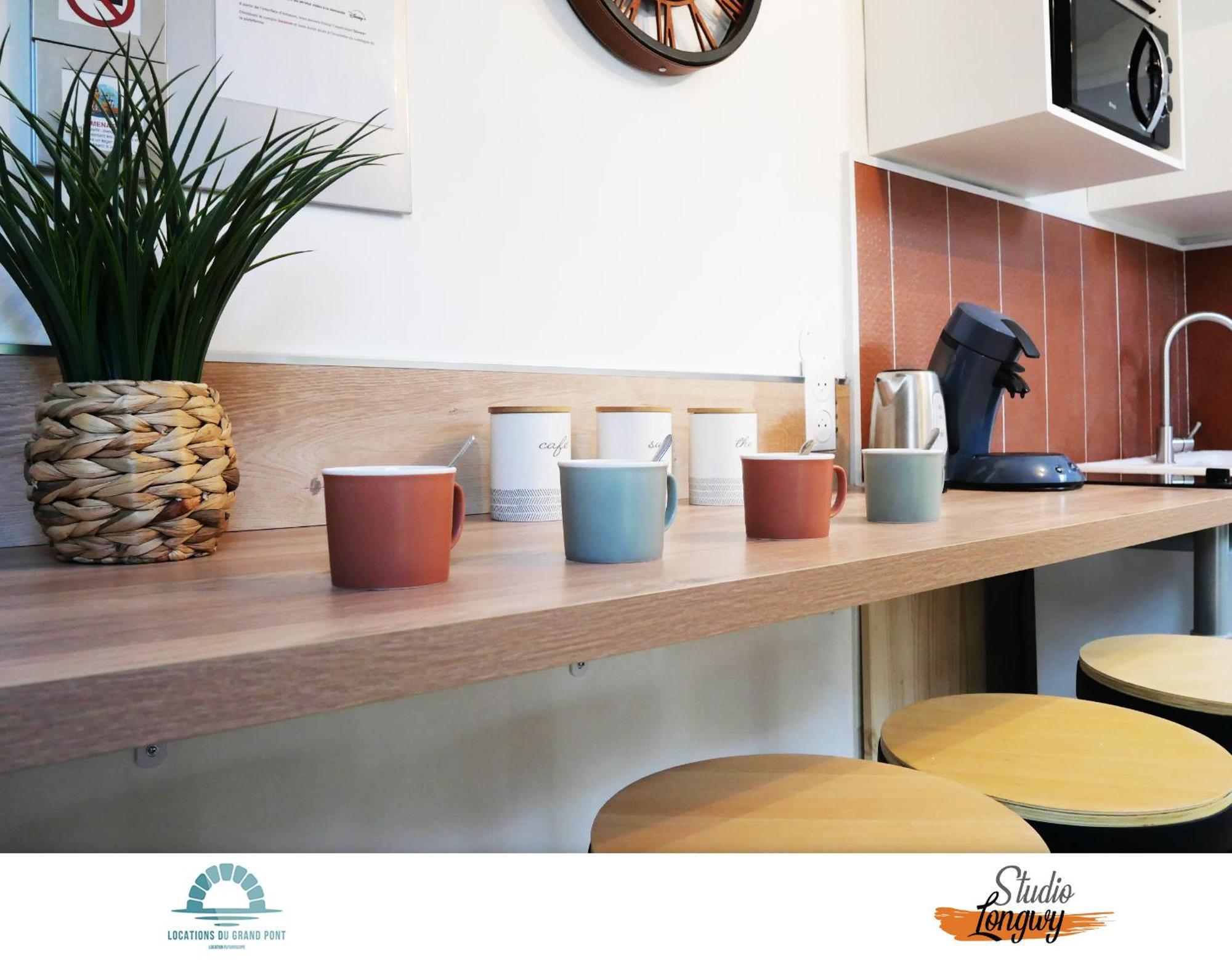 Locations Du Grand Pont - Appart Hotel Poitiers - Futuroscope 沙斯讷伊迪普瓦图 外观 照片